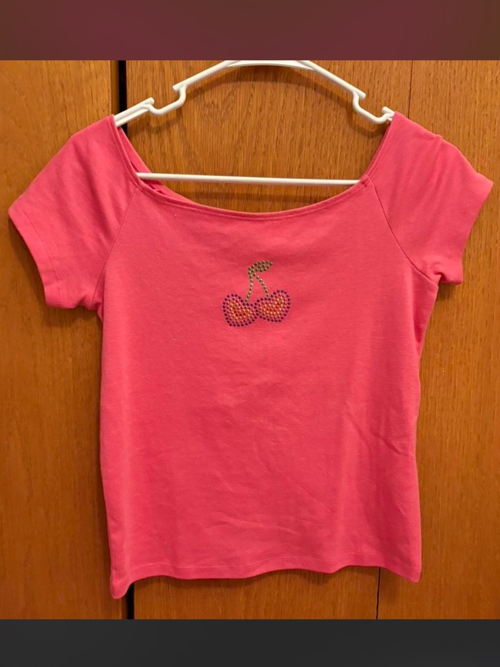Women’s Hollister Slightly Off the Shoulder Cherry Bling Top